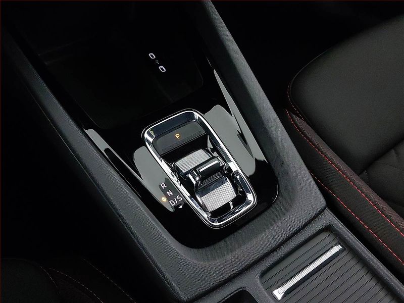 Škoda Octavia (2021) RS 2.0 TSI - fotka 13 z 24