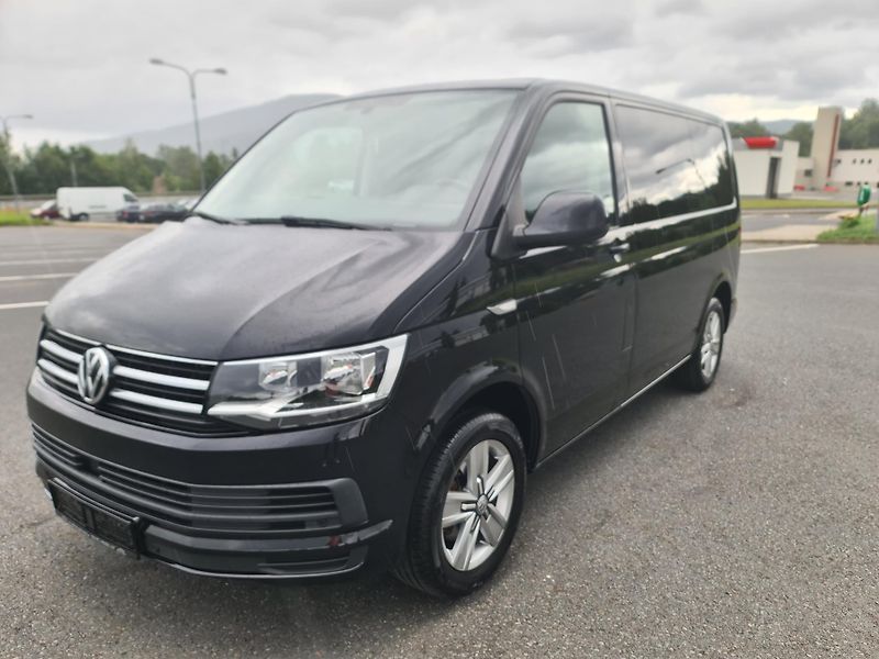 Volkswagen Caravelle (2016) T6 2.0 TDi 110-KW KLIM OLOMOUC - fotka 3 z 87