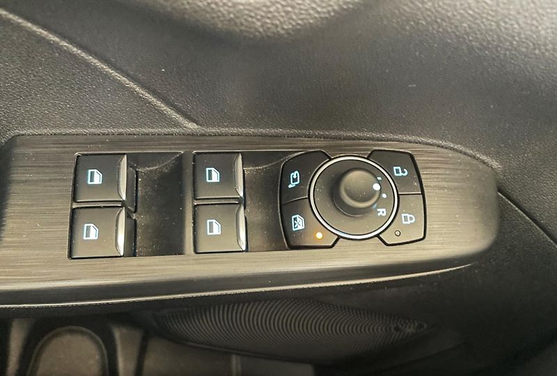 Ford Kuga ST-Line X 2,5HEV, ČR, 1.MAJ - fotka 23 z 31