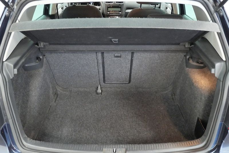 Volkswagen Golf - fotka 24 z 24