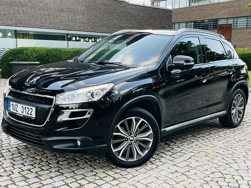 Peugeot 4008 1.8HDI 4x4 VÝHŘEV KAMERA TAŽNÉ - fotka 2 z 47