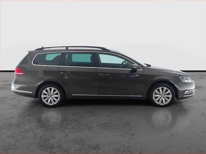 Volkswagen Passat (2014) 1.4 TSI, Navi, Tempomat - fotka 6 z 21