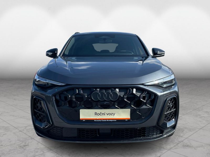 Audi Q5 E-HYDBID QUATTRO - fotka 4 z 29