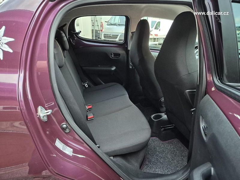 Peugeot 108 (2015) 1.0VTi 51KW Active Klimatronik - fotka 44 z 54