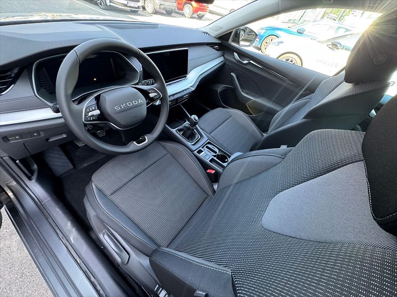 Škoda Octavia (2026) 1,5 TSI 85 kW  Classic - fotka 8 z 11