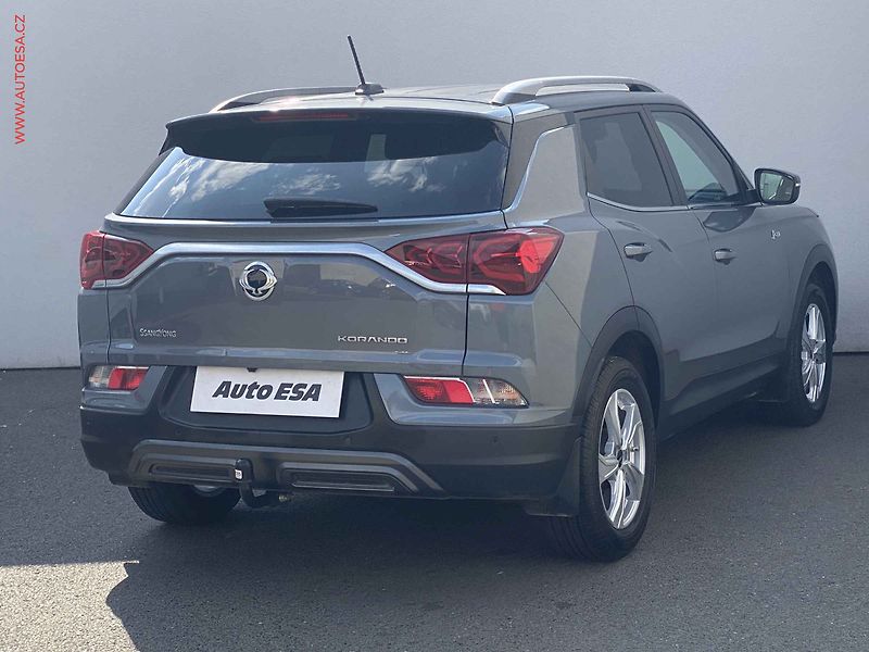 SsangYong Korando (2021) 1.5T-GDi, ČR, AC, TZ - fotka 4 z 18