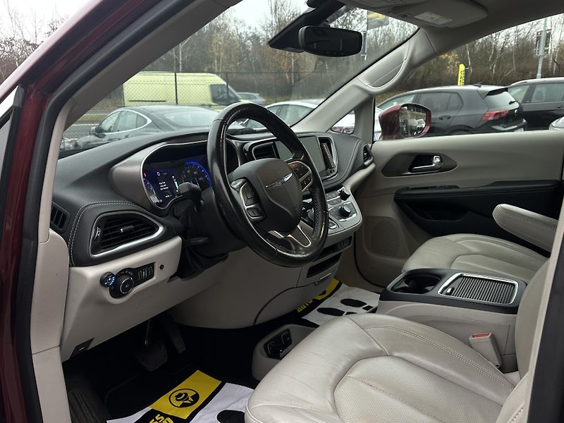 Chrysler Pacifica (2021) Chrysler Pacifica 2021 - fotka 8 z 22