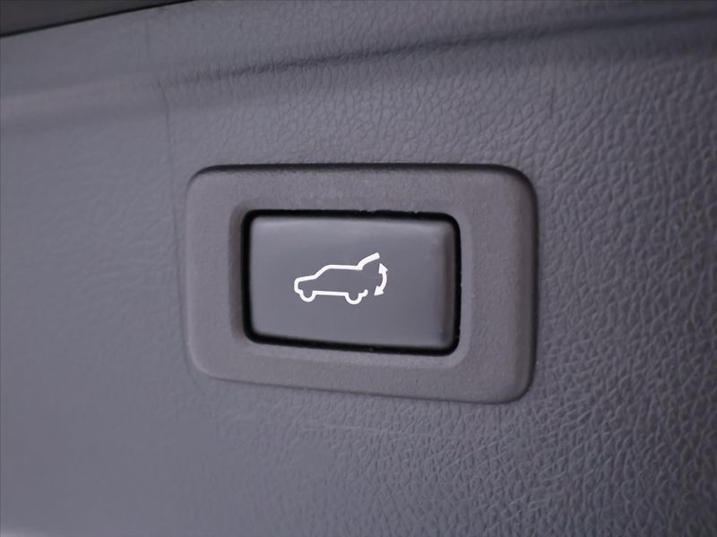 Subaru Outback 2,5 i 129kW Aut. AWD Kůže CZ - fotka 10 z 33