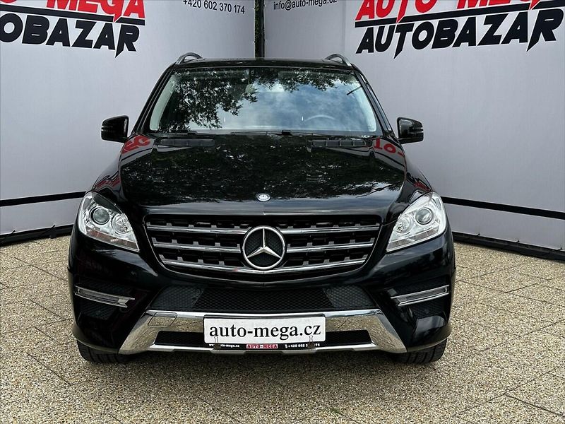 Mercedes-Benz Třídy M 2,2 ML 250CDI 150kW - fotka 2 z 46