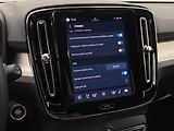 Volvo XC40 B3 PLUS BLACK EDITION AUT CZ - náhled 47