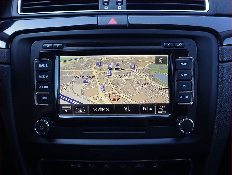 Škoda Superb (2013) Laurin&Klement 2.0 TDI - fotka 13 z 21