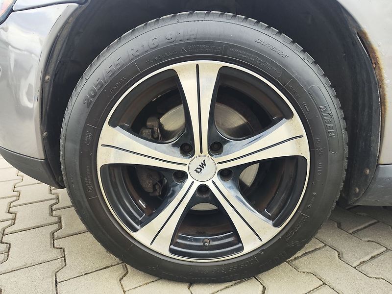 Volvo V50 1.6D/80kW - fotka 22 z 22