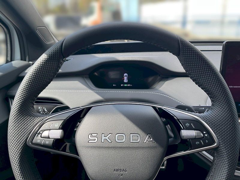 Škoda Enyaq (2026) Sportline 85 kWh 210 kW - fotka 24 z 35