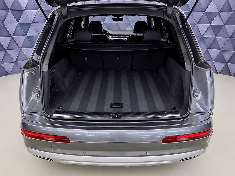 Audi Q7 3.0TDI 200KW QUATTRO S-LINE, V - fotka 27 z 28