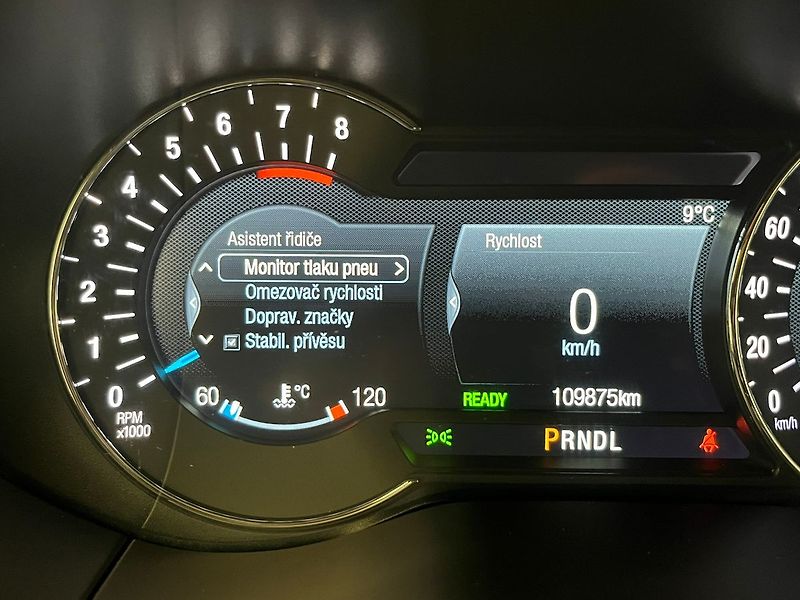 Ford Galaxy (2023) 2.5 HEV Titanium 7míst - fotka 55 z 69