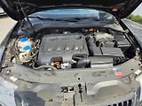 Škoda Superb (2011) 2.0 TDI Serviska Rozvody - náhled 17