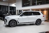 BMW X7 (2023) 40D 250KW M-SPORT MASÁŽE TAŽNÉ - náhled 9