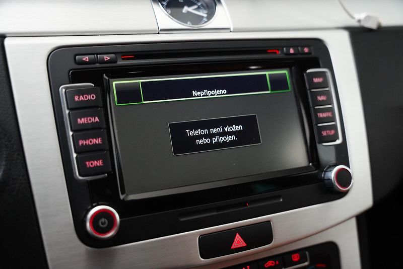 Volkswagen Passat CC - fotka 19 z 23