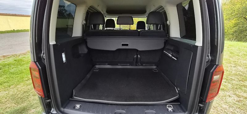 Volkswagen Caddy (2019) Kombi, Highline 1,4 TSI, 96kW - fotka 8 z 20