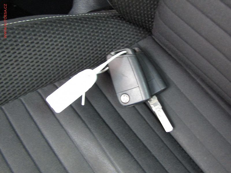 Volkswagen Golf (2014) 2.0 TDi, Klima - fotka 22 z 22