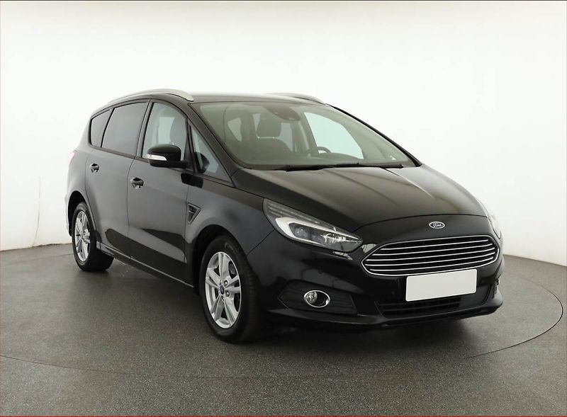 Ford S-MAX (2019) 2.0 EcoBlue, Automat - fotka 1 z 21