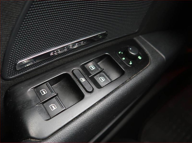 Škoda Superb (2014) Ambition 2.0 TDI, Serv.kniha - fotka 16 z 27