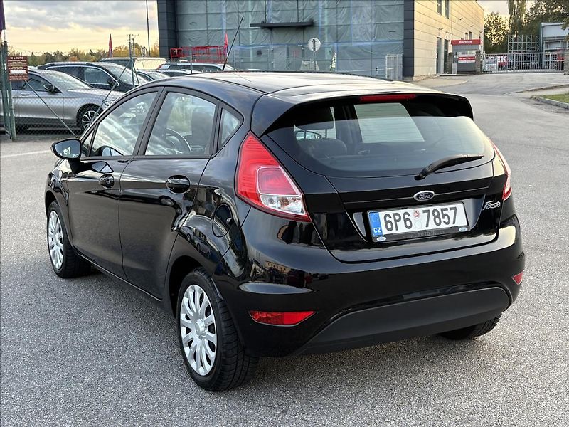 Ford Fiesta 1,2 i 60kW CZ,5Dv,Klima,Výhřev - fotka 24 z 24