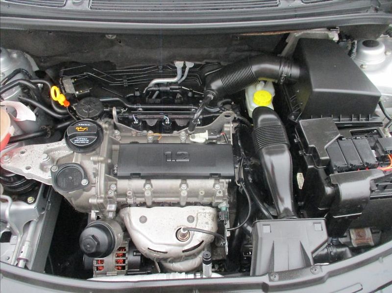 Škoda Fabia 1,2 i, digiklima, serviska, - fotka 27 z 39
