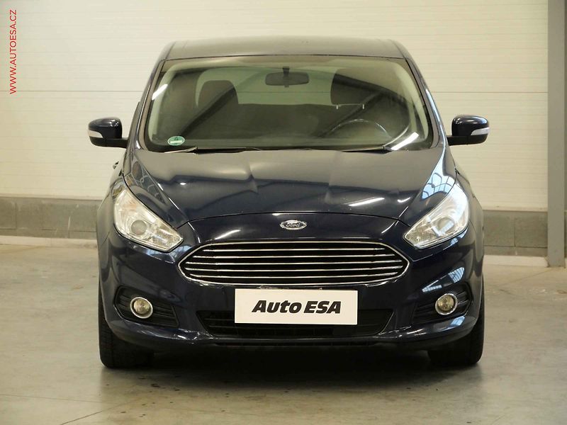 Ford S-MAX (2015) 2.0 TDCi, AT, STK9/28 - fotka 2 z 17