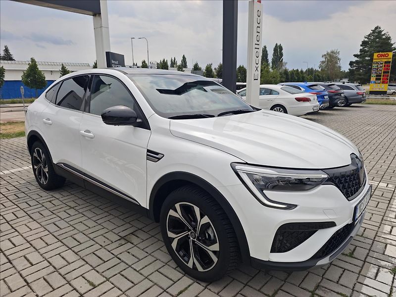 Renault Arkana 1,6 full hybrid E-Tech 145 aut - fotka 8 z 20