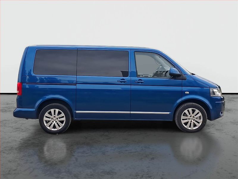 Volkswagen Multivan (2014) Highline 2.0 TDI 4Motion, ČR - fotka 6 z 20