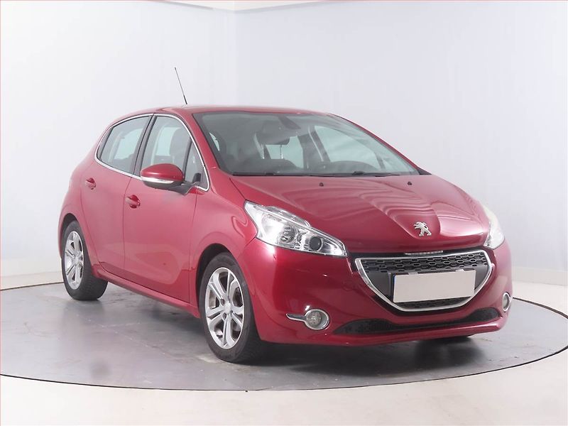 Peugeot 208 (2012) Active 1.6 e-HDi, Navi - fotografie inzerátu