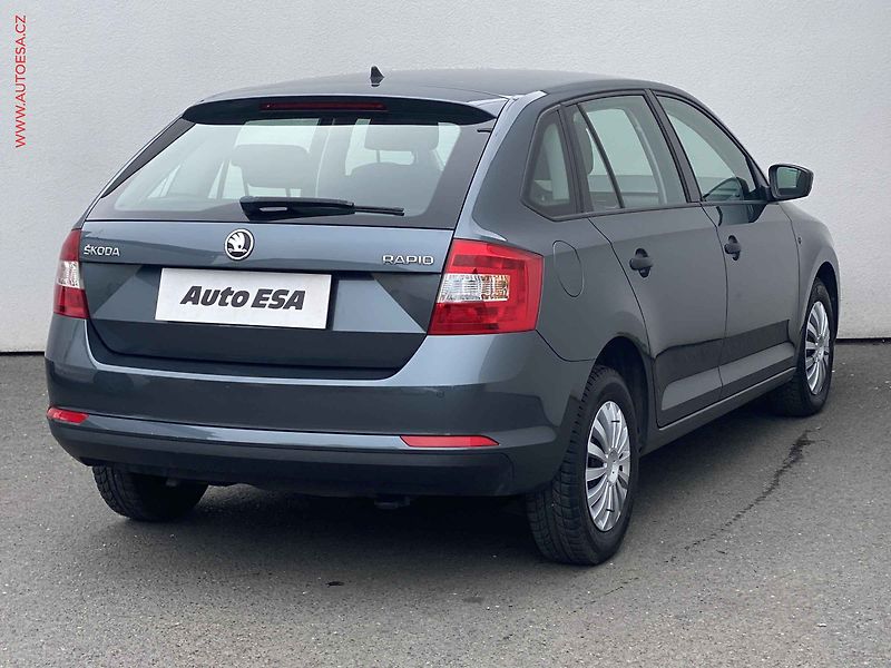 Škoda Rapid (2015) 1.2 TSi, Active - fotka 4 z 15