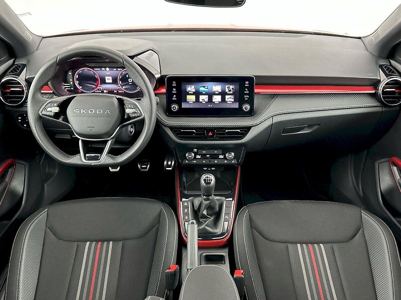 Škoda Fabia (2025) 1.0TSI 85kW Monte Carlo - fotka 5 z 29
