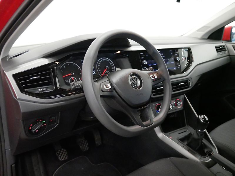 Volkswagen Polo - fotka 13 z 32