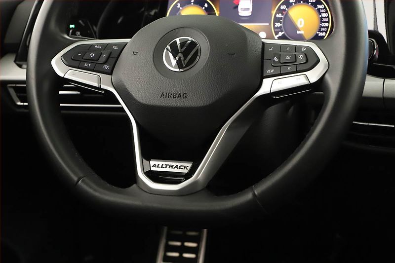 Volkswagen Golf (2022) Alltrack 2.0 TDI Alltrack - fotka 19 z 21