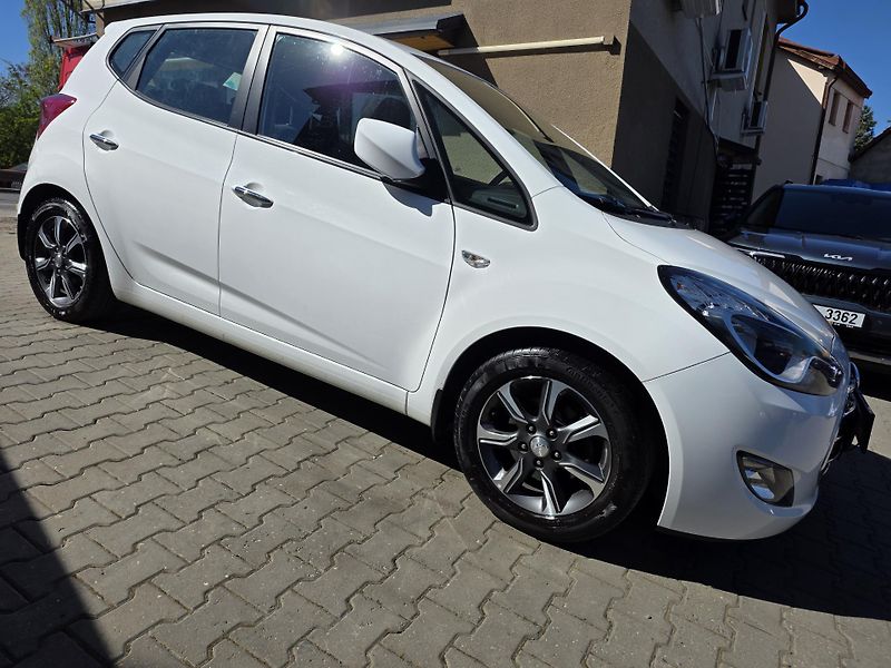 Hyundai ix20 1.6-1.MAJITEL-92KW-FACELIFT - fotka 4 z 14