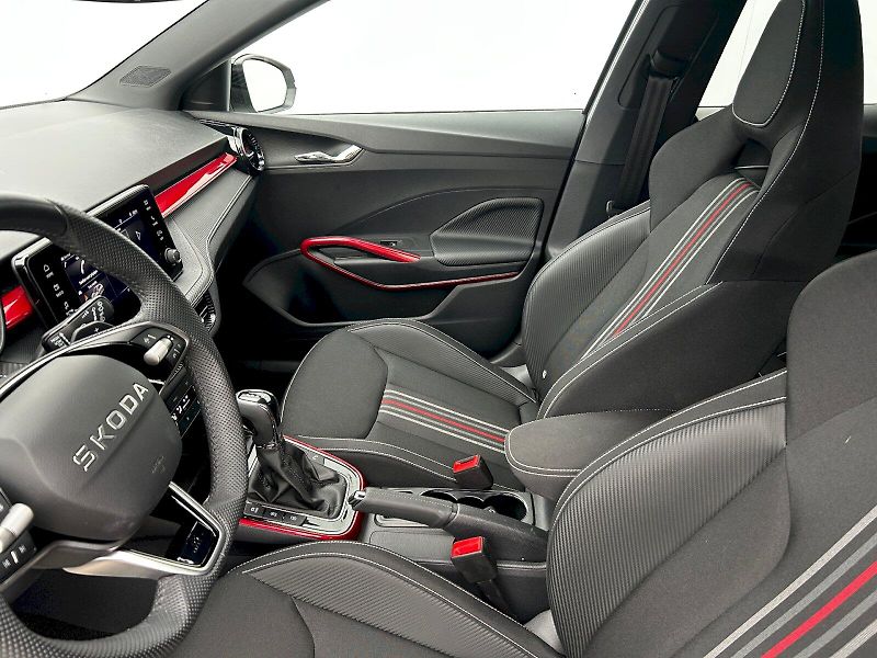 Škoda Fabia (2025) 1.5 TSI 110kW DSG Monte Carlo - fotka 27 z 35