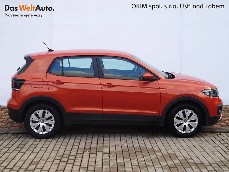 Volkswagen T-Cross (2021) 1,0TSi /70kW Bassis - fotka 7 z 26