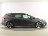 Kia Ceed (2015) 1.6 CRDi, Navi, Xenony - náhled 6