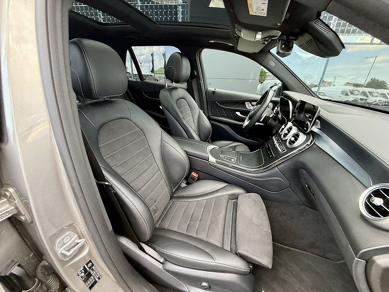 Mercedes-Benz GLC (2021) 220 d 4MATIC - fotka 42 z 50