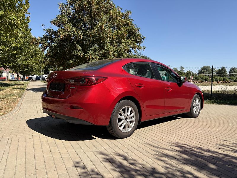 Mazda 3 2.0 SKYACTIV Challenge - fotka 11 z 29