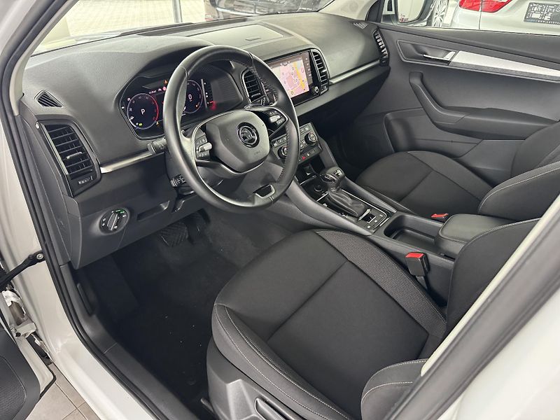 Škoda Karoq (2024) 2,0TDi DSG 4x4 LED TAŽNÉ NAVI - fotka 15 z 37