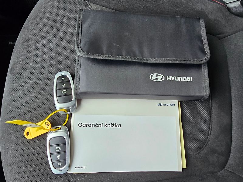 Hyundai Tucson 1.6CRDi NLine, serv.kn.,1.maj. - fotka 25 z 27