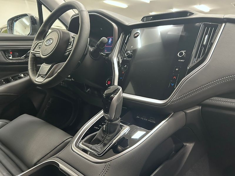 Subaru Outback (2025) 2.5 Comfort 2025 | Záruka - fotka 31 z 49