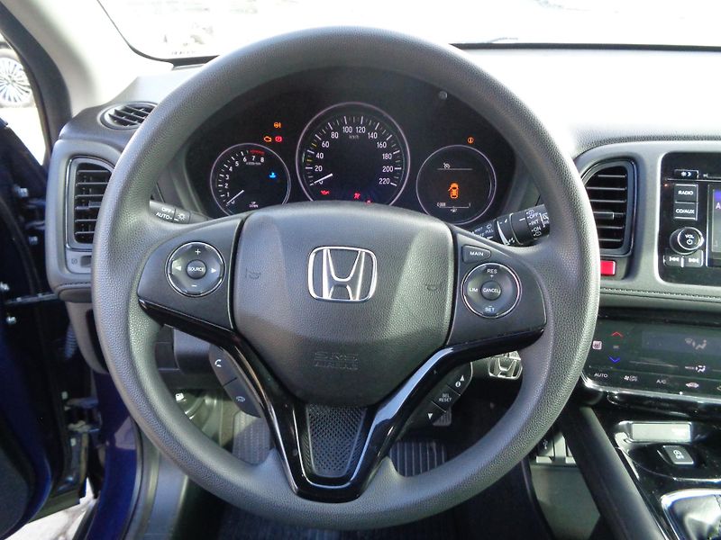 Honda HR-V (2018) 1,5 Comfort REZERVACE!!! - fotka 20 z 24