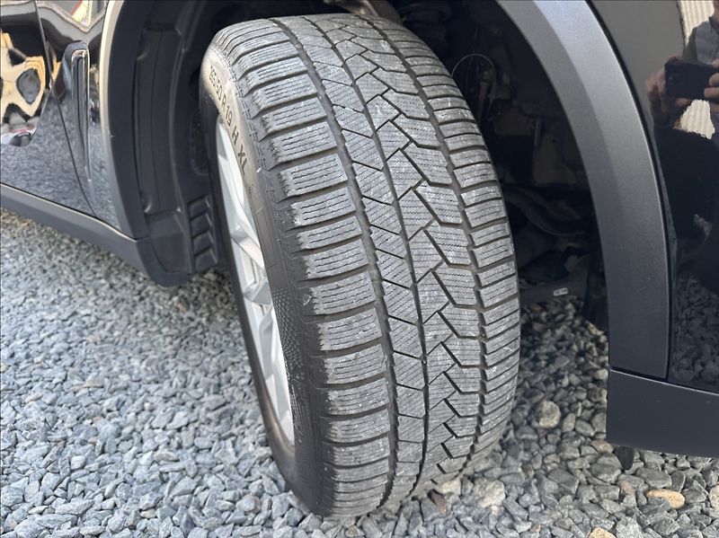 BMW X5 3,0 xDrive 30d DPH 1.maj. ČR - fotka 48 z 50