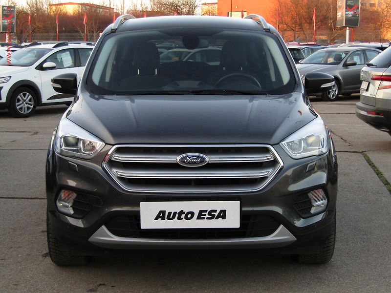 Ford Kuga (2018) 1.5EB, Titanium, navi, kamera - fotka 2 z 17