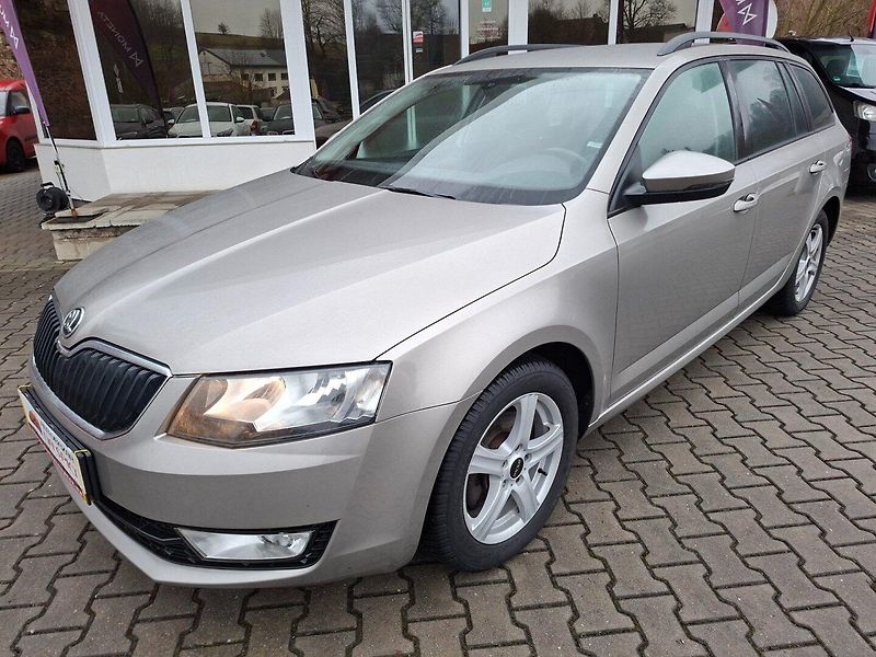 Škoda Octavia (2013) 1.4TSI 103kW 6MAN -S.KNIHA - fotka 4 z 48