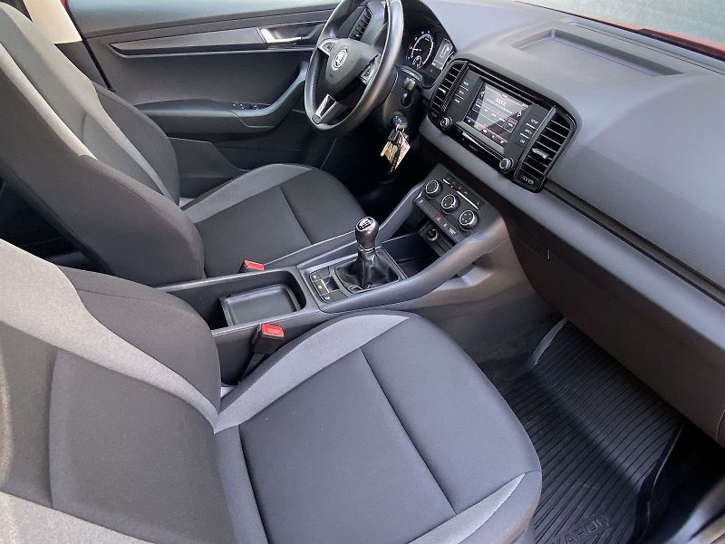 Škoda Karoq (2020) 1.0 TSI Active + - fotka 10 z 28